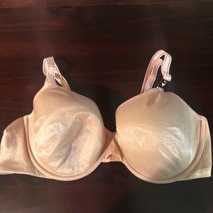 Light pink 38 D Victoria’s Secret bra